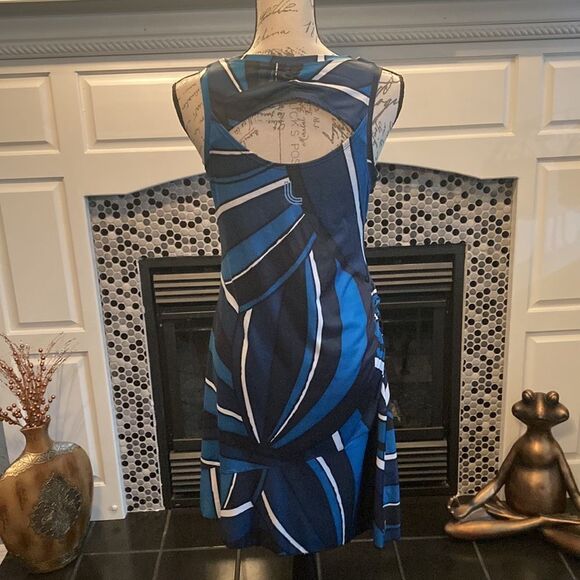 Lole bathing suit material dress, size medium, excellent used condition - Picture 6 of 12